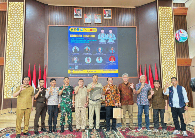 Muatan Lokal Berbasis Geopark : Strategi Melestarikan Warisan Alam dan Budaya melalui Seminar Nasional Menuju UNESCO Global Geopark