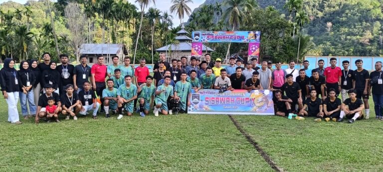 Dibuka Kepala Dinas Parpora Sijunjung, Turnamen Sepakbola Sisawah Cup X Resmi Dimulai
